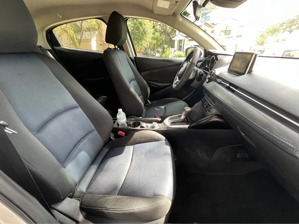 2016 Scion iA - Image 14 of 20