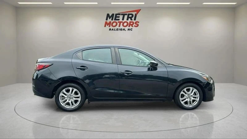 2016 Scion iA - Image 4 of 20
