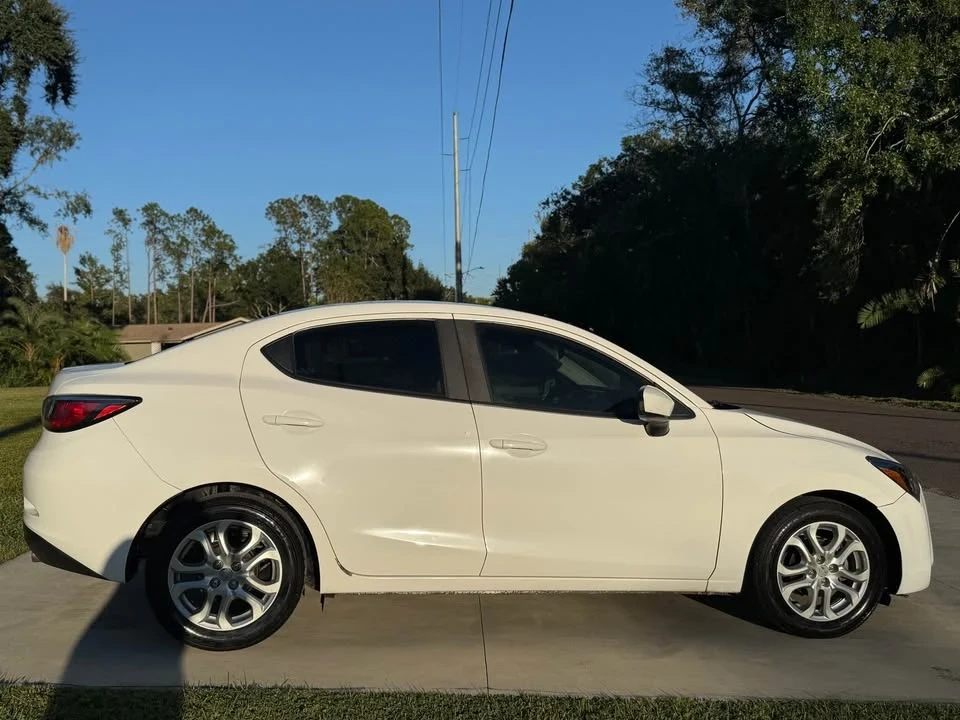 2016 Scion iA - Image 7 of 17