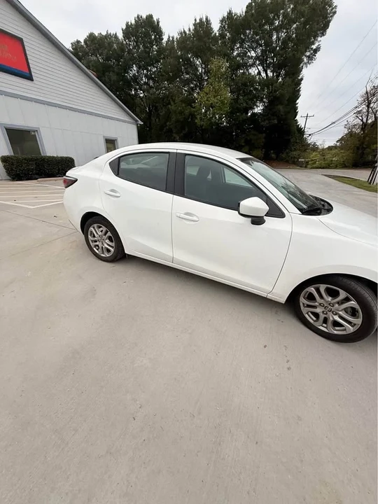 2016 Scion iA - Image 3 of 8
