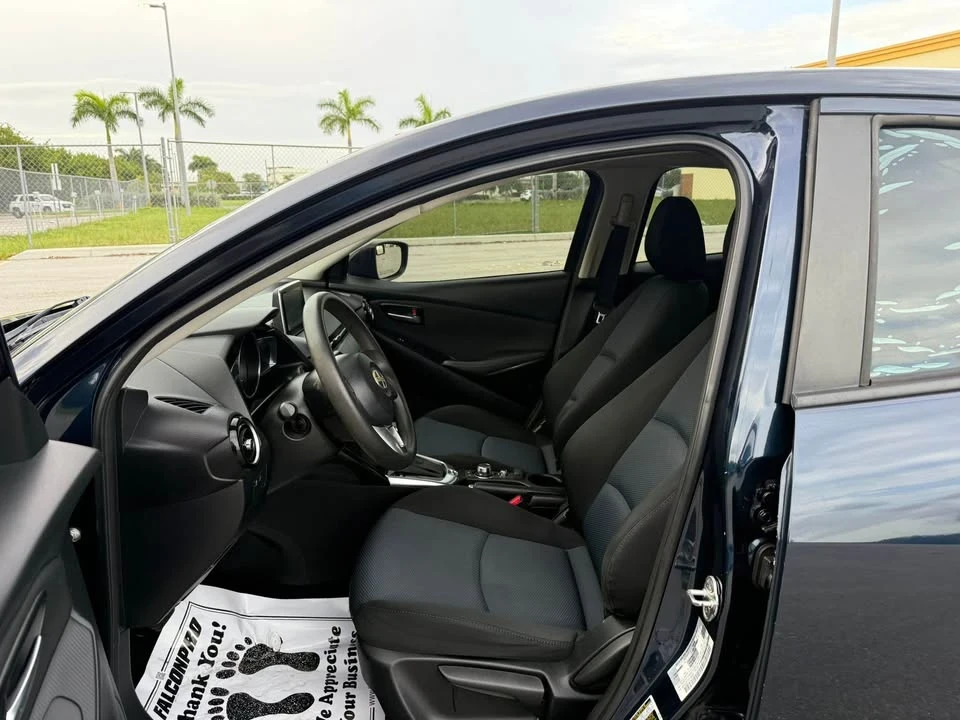 2016 Scion iA - Image 10 of 13
