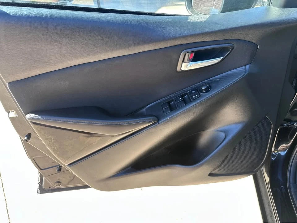 2016 Scion iA - Image 6 of 11