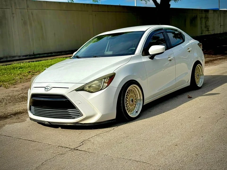 2016 Scion iA - Image 3 of 13