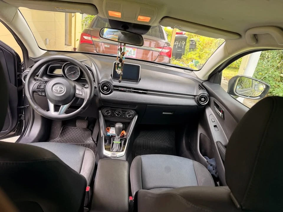 2016 Scion iA - Image 5 of 6