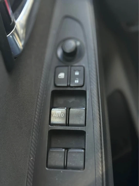 2016 Scion iA - Image 17 of 19
