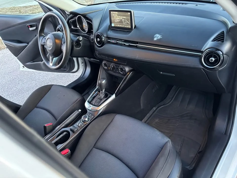 2016 Scion iA - Image 14 of 19