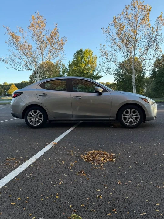 2016 Scion iA - Image 4 of 14