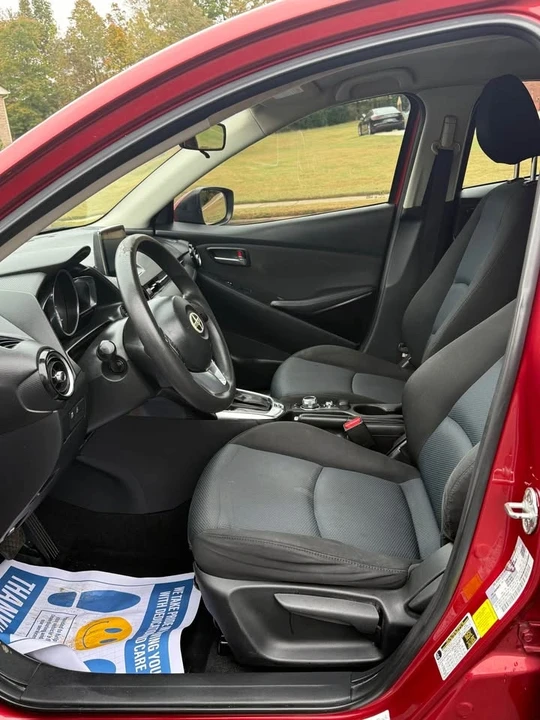 2016 Scion iA - Image 14 of 20
