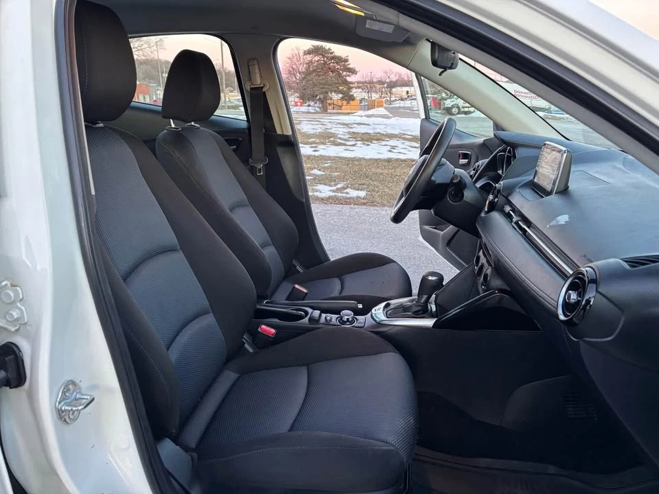 2016 Scion iA - Image 15 of 19