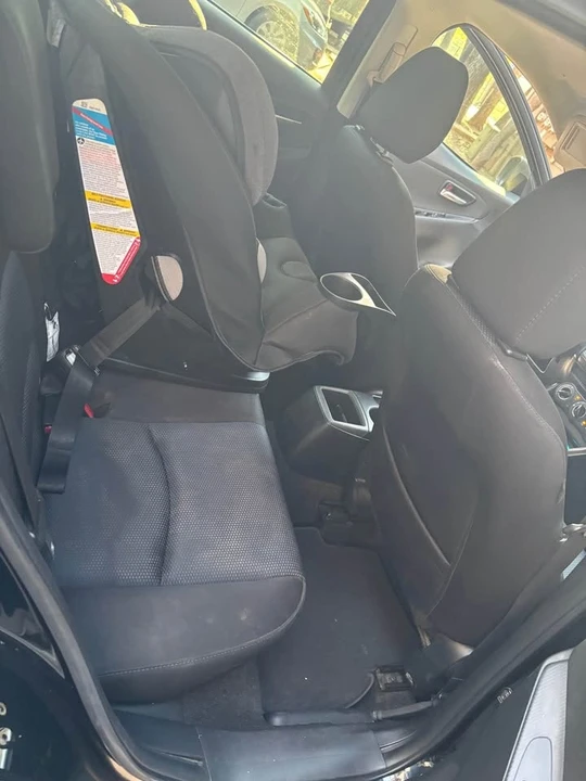2016 Scion iA - Image 4 of 12