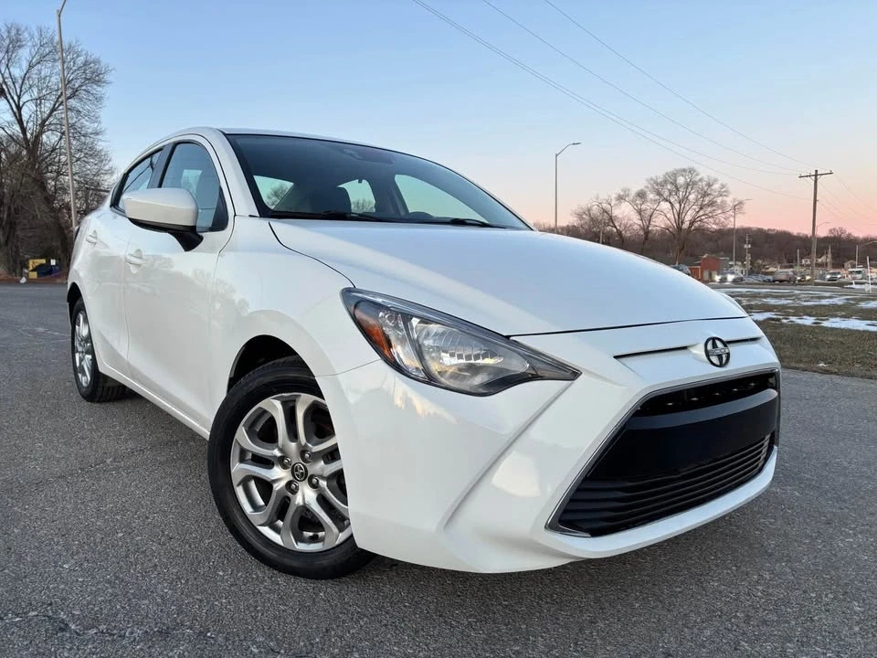 2016 Scion iA - Image 4 of 20