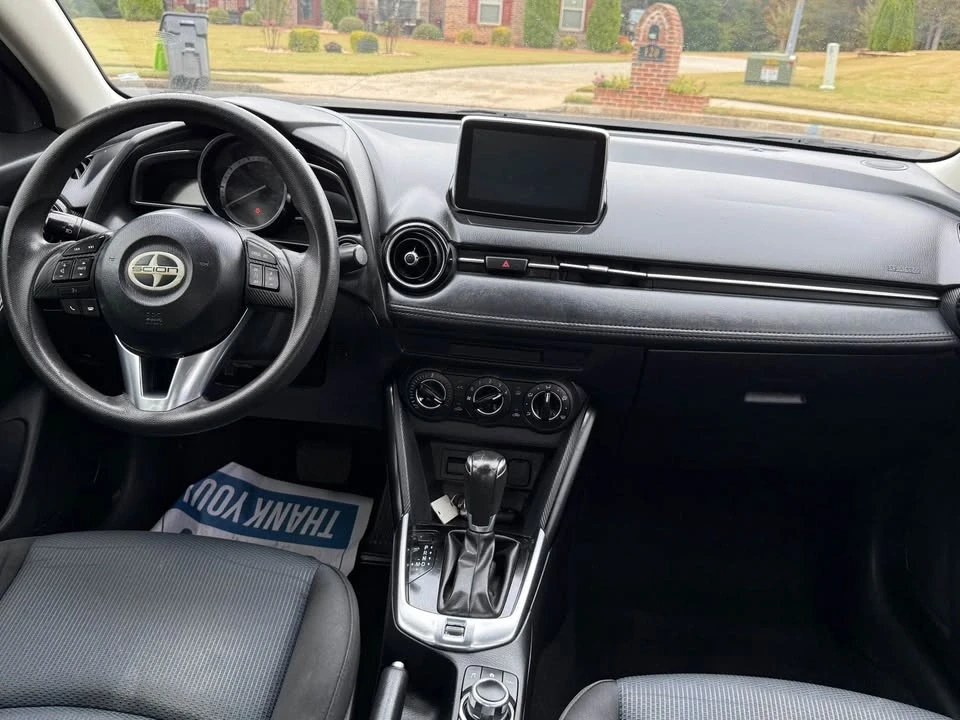 2016 Scion iA - Image 11 of 20