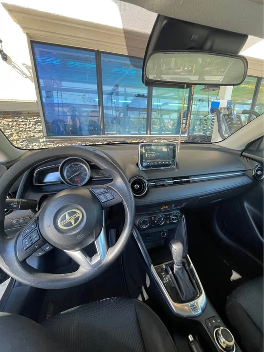 2016 Scion iA - Image 4 of 8