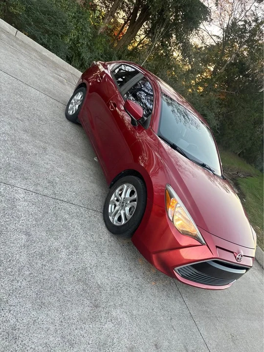 2016 Scion iA - Image 4 of 17