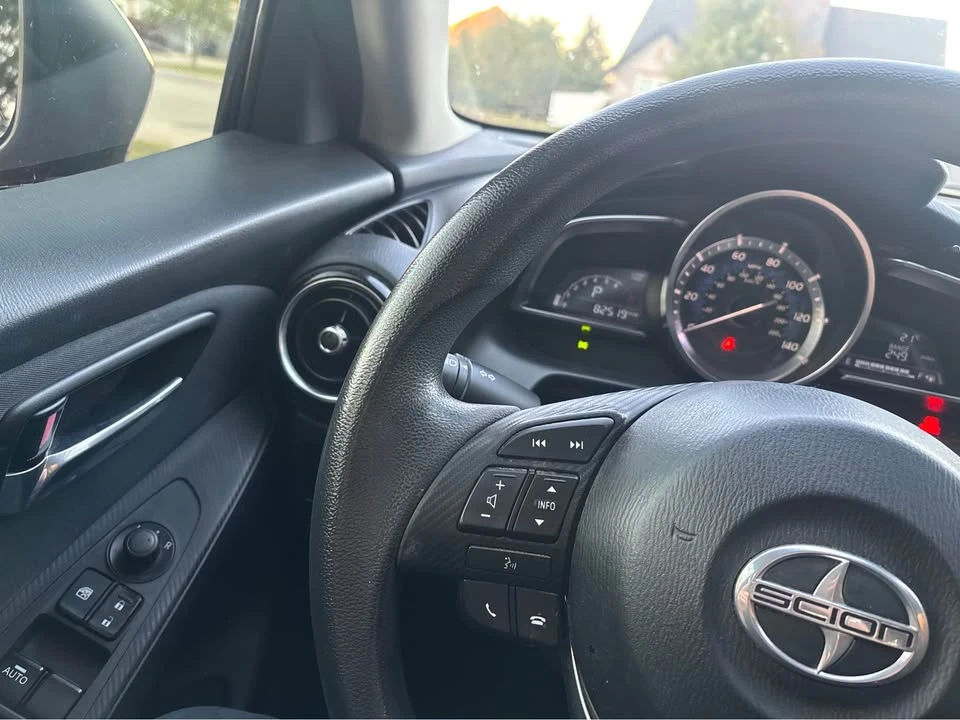 2016 Scion iA - Image 15 of 17