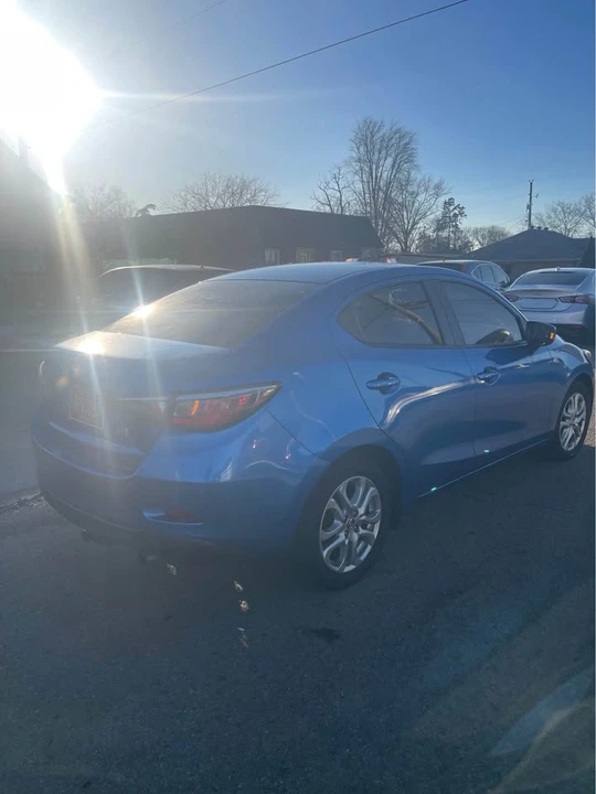 2016 Scion iA - Image 5 of 9