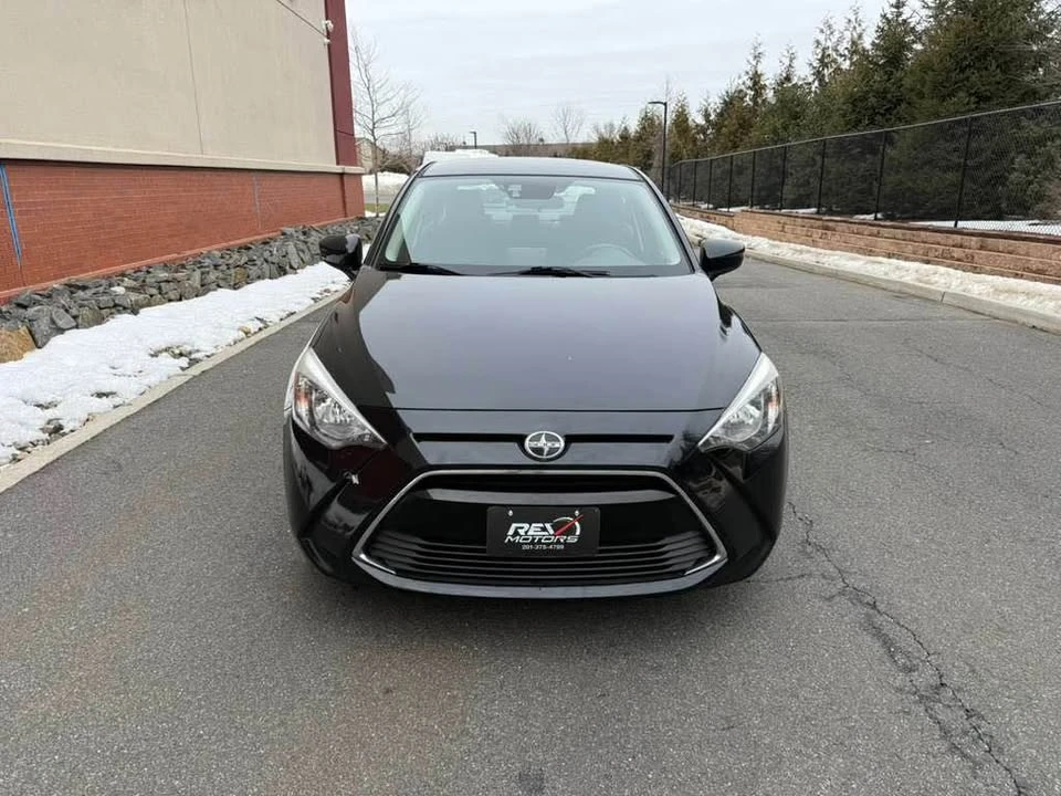 2016 Scion iA - Image 9 of 15