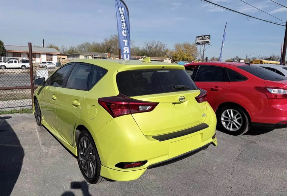 2016 Scion iA - Image 2 of 4