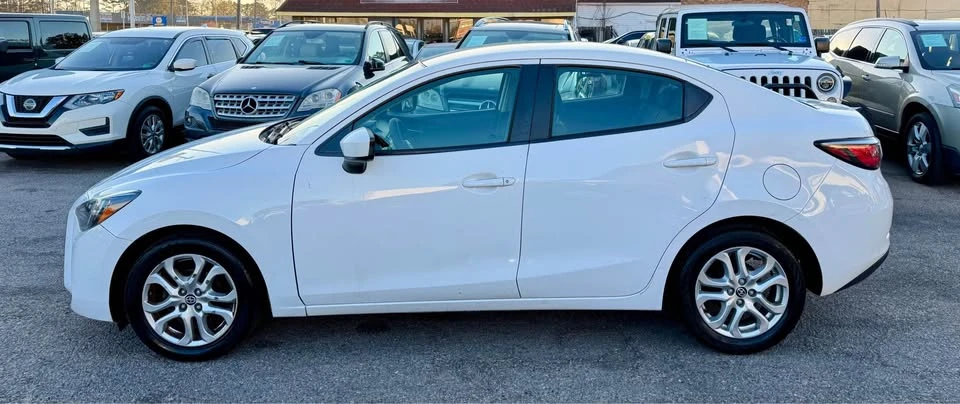 2016 Scion iA - Image 8 of 20