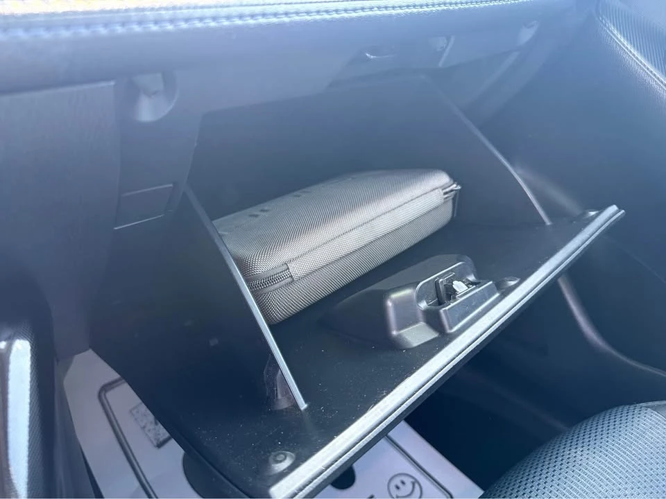 2016 Scion iA - Image 12 of 14