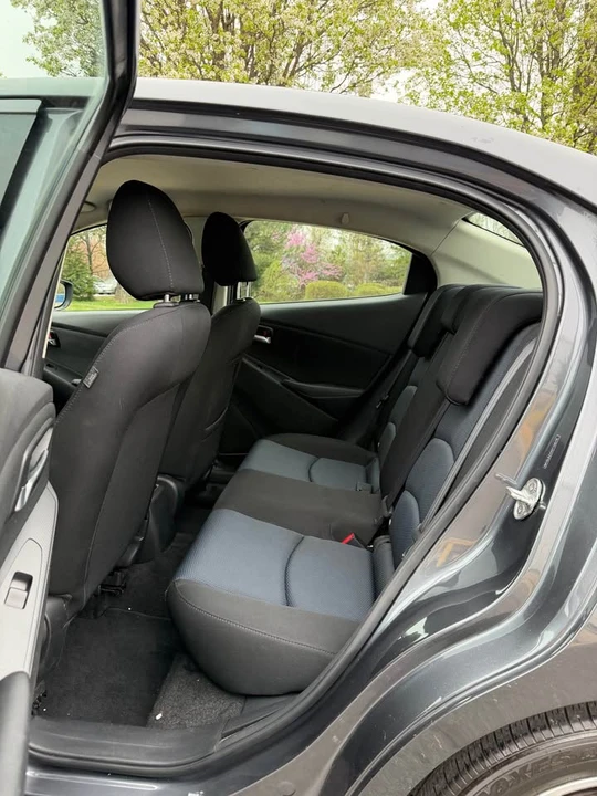 2016 Scion iA - Image 11 of 20