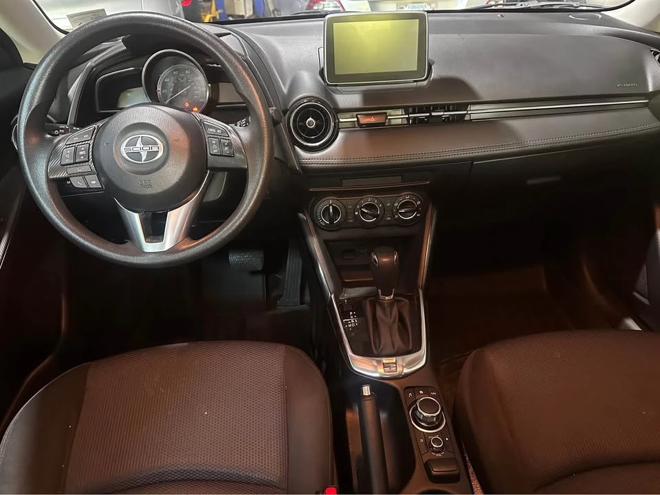 2016 Scion iA - Image 17 of 18