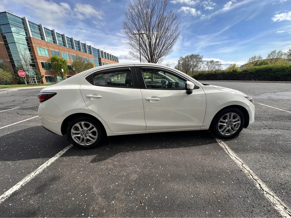 2016 Scion iA - Image 4 of 18