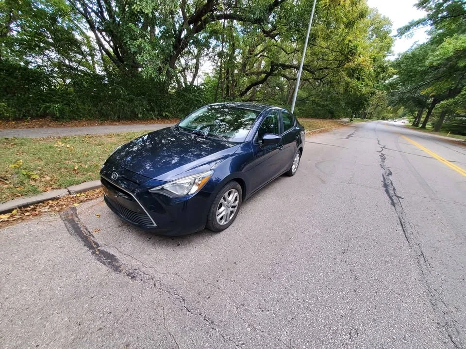 2016 Scion iA - Image 5 of 6