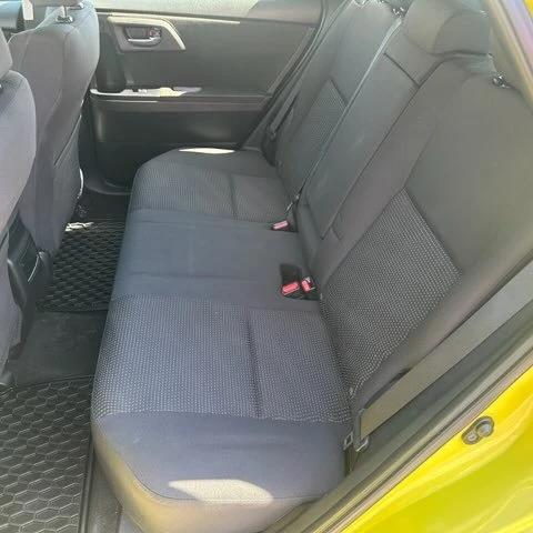 2016 Scion iM - Image 10 of 15