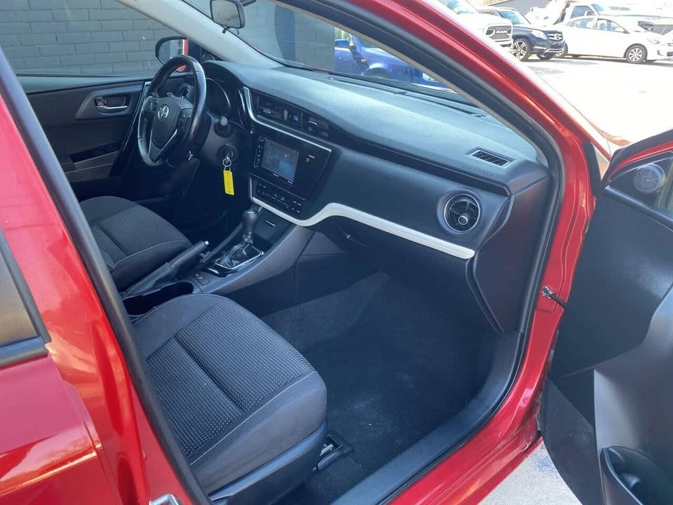 2016 Scion iM - Image 9 of 14