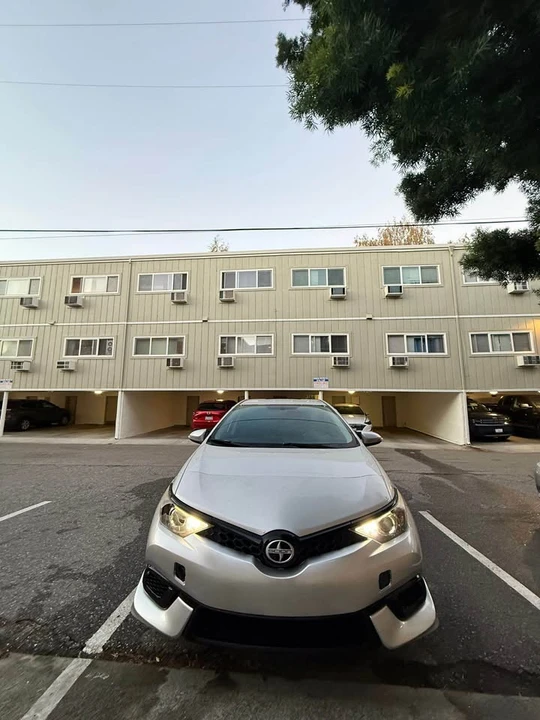 2016 Scion iM - Image 3 of 10