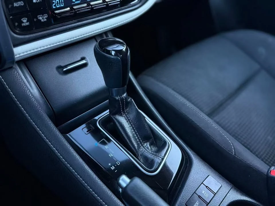 2016 Scion iM - Image 14 of 16