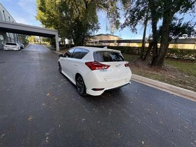 2016 Scion iM - Image 5 of 9