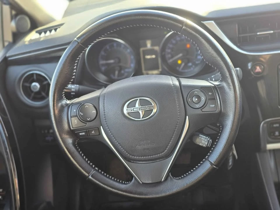 2016 Scion iM - Image 8 of 11
