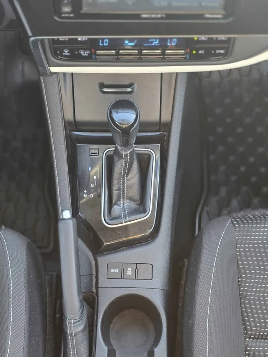 2016 Scion iM - Image 10 of 11