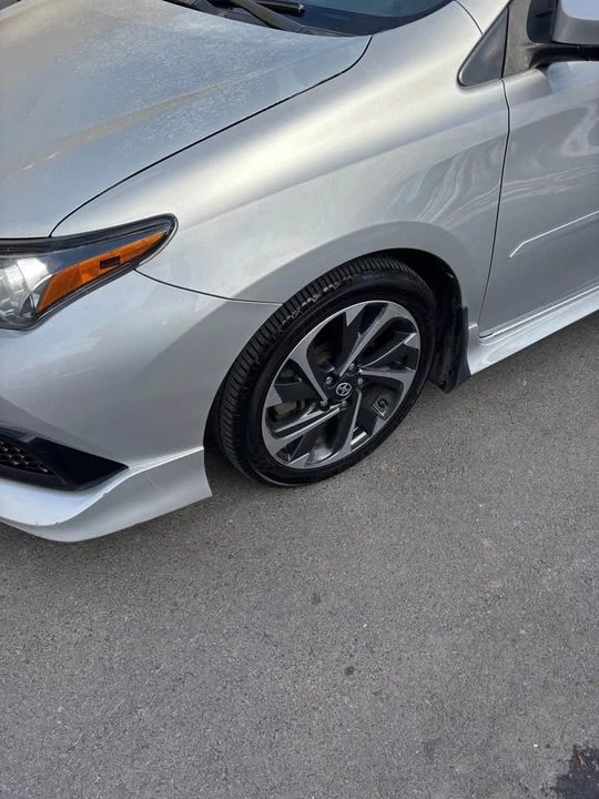 2016 Scion iM - Image 9 of 14