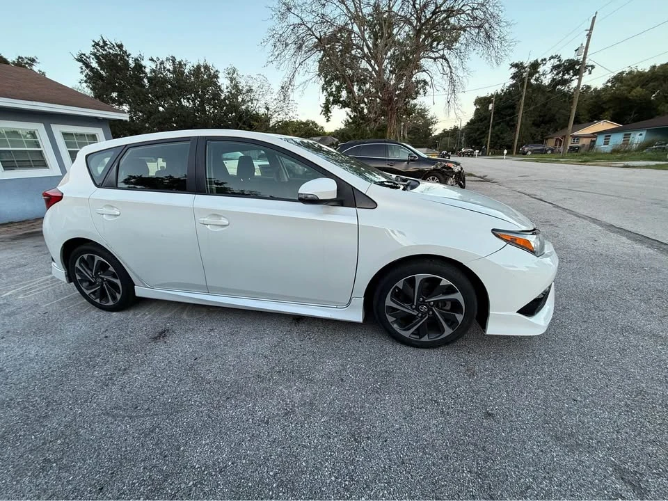 2016 Scion iM - Image 5 of 10