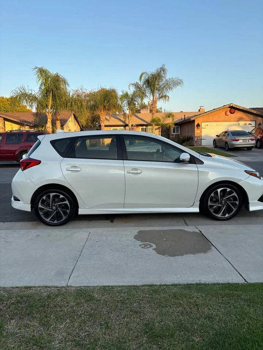 2016 Scion iM - Image 3 of 13