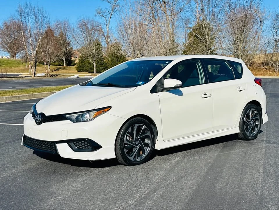 2016 Scion iM - Image 2 of 9