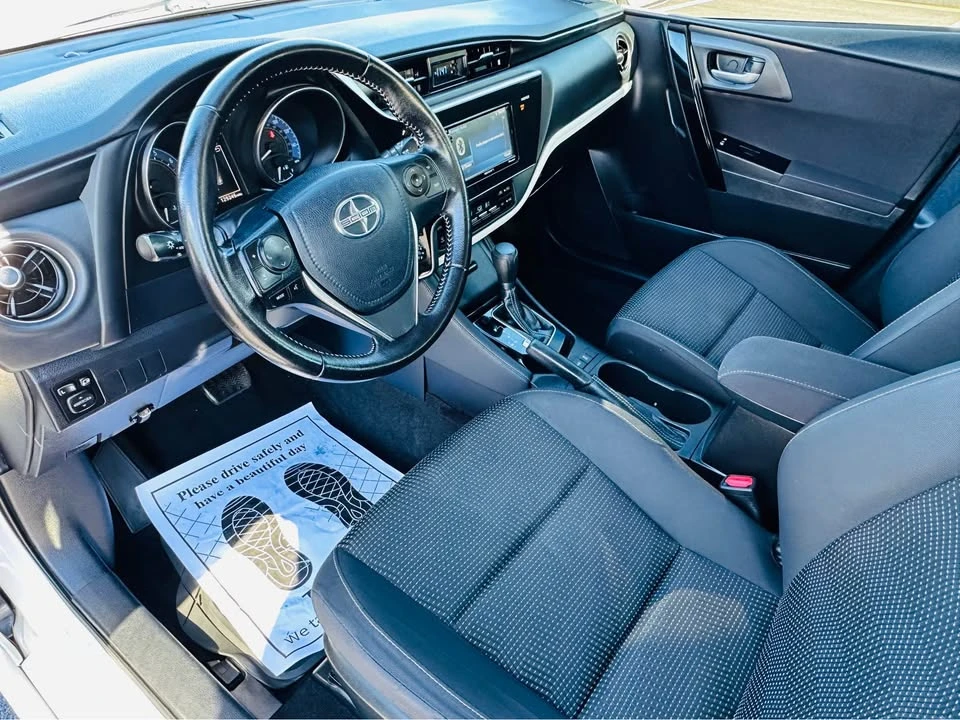 2016 Scion iM - Image 5 of 9