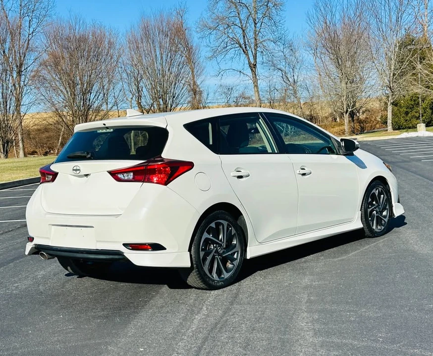 2016 Scion iM - Image 4 of 9