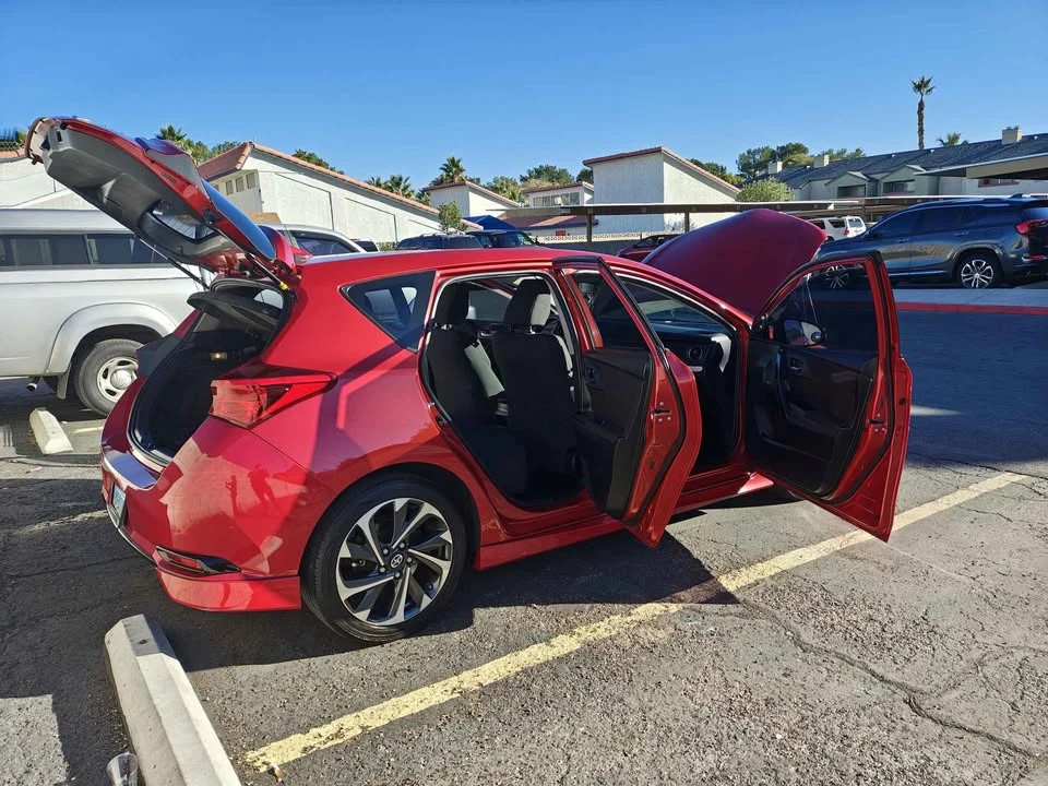 2016 Scion iM - Image 14 of 18