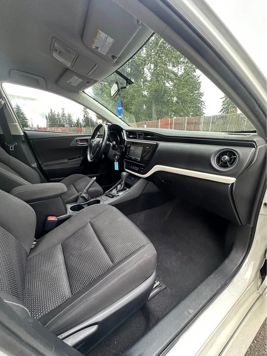 2016 Scion iM - Image 17 of 19