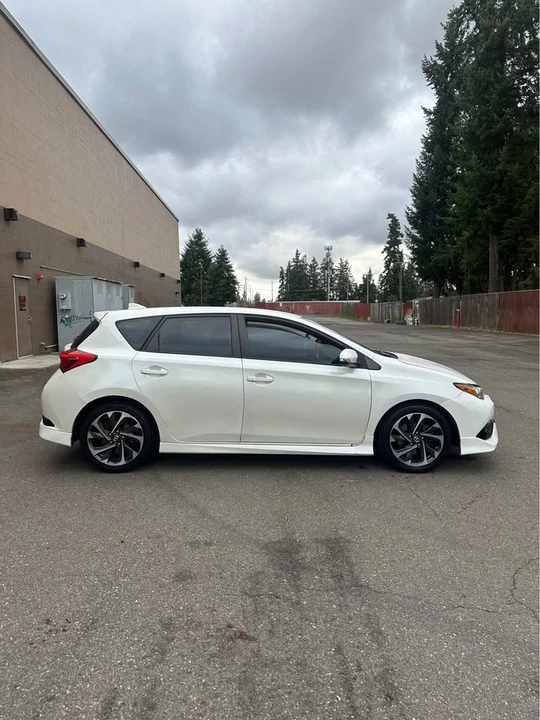 2016 Scion iM - Image 4 of 19