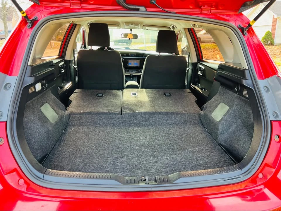 2016 Scion iM - Image 11 of 19