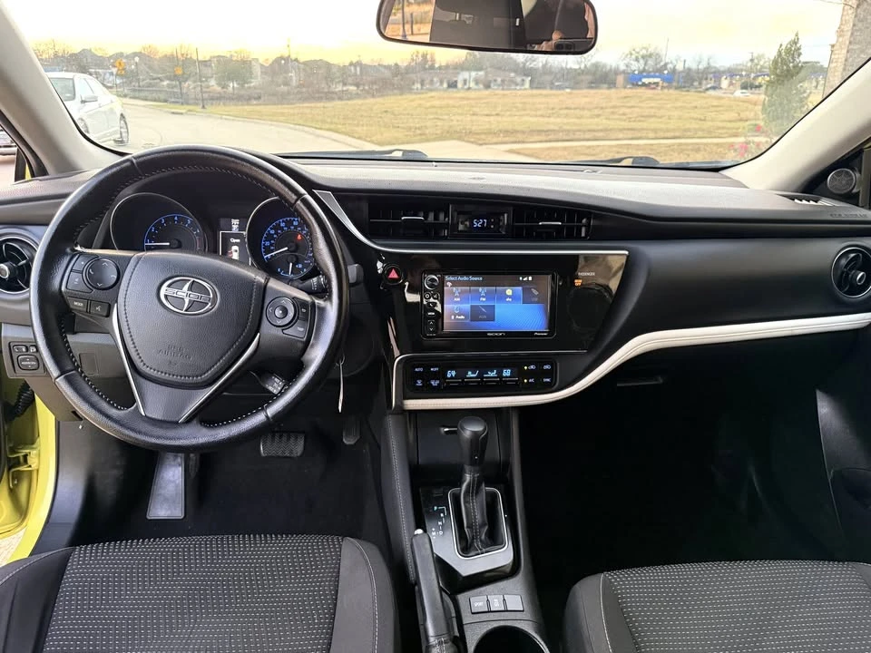 2016 Scion iM - Image 5 of 7