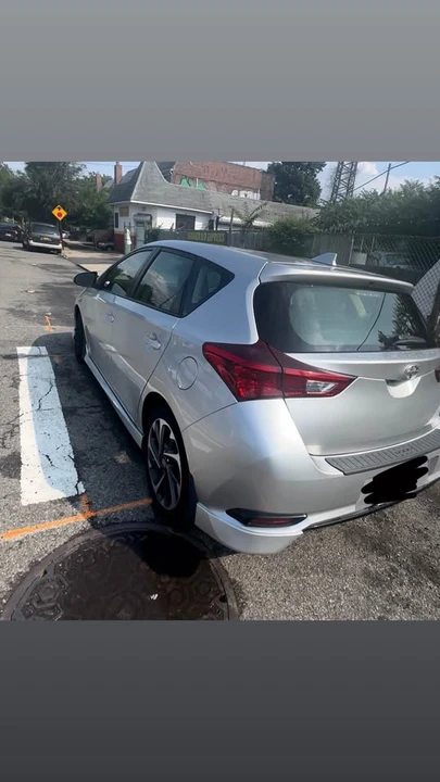 2016 Scion iM - Image 2 of 5