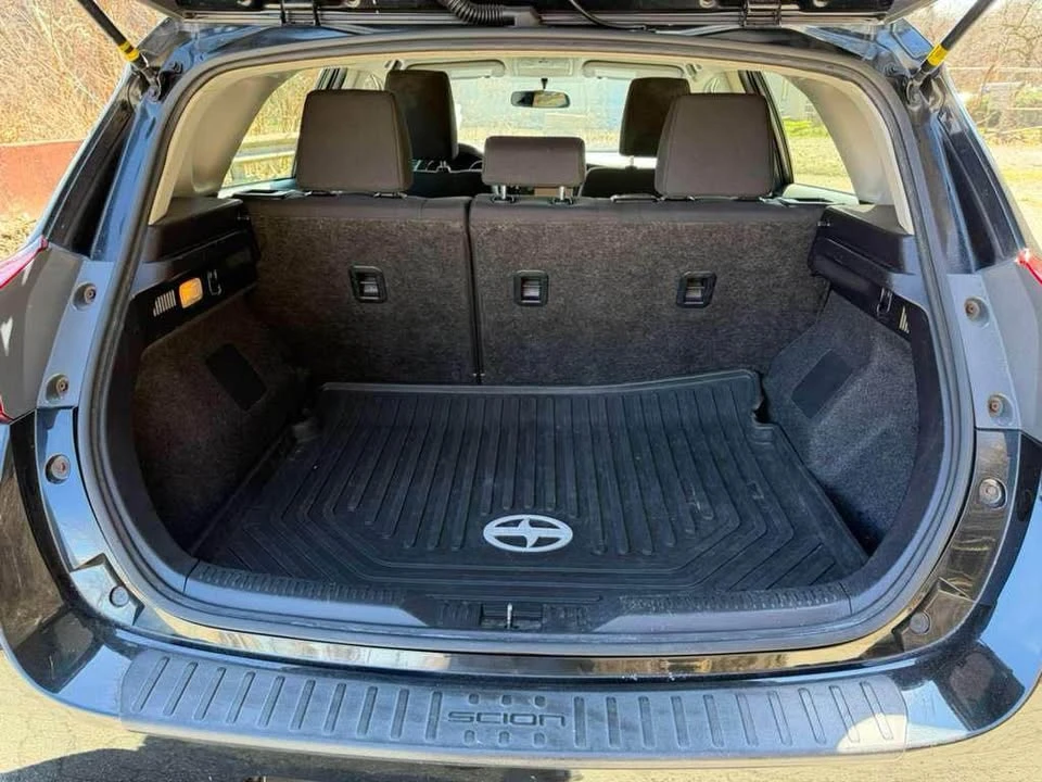 2016 Scion iM - Image 8 of 17