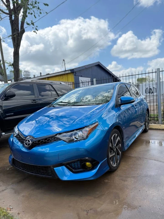 2016 Scion iM - Image 5 of 13