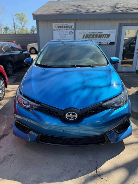 2016 Scion iM - Image 8 of 13